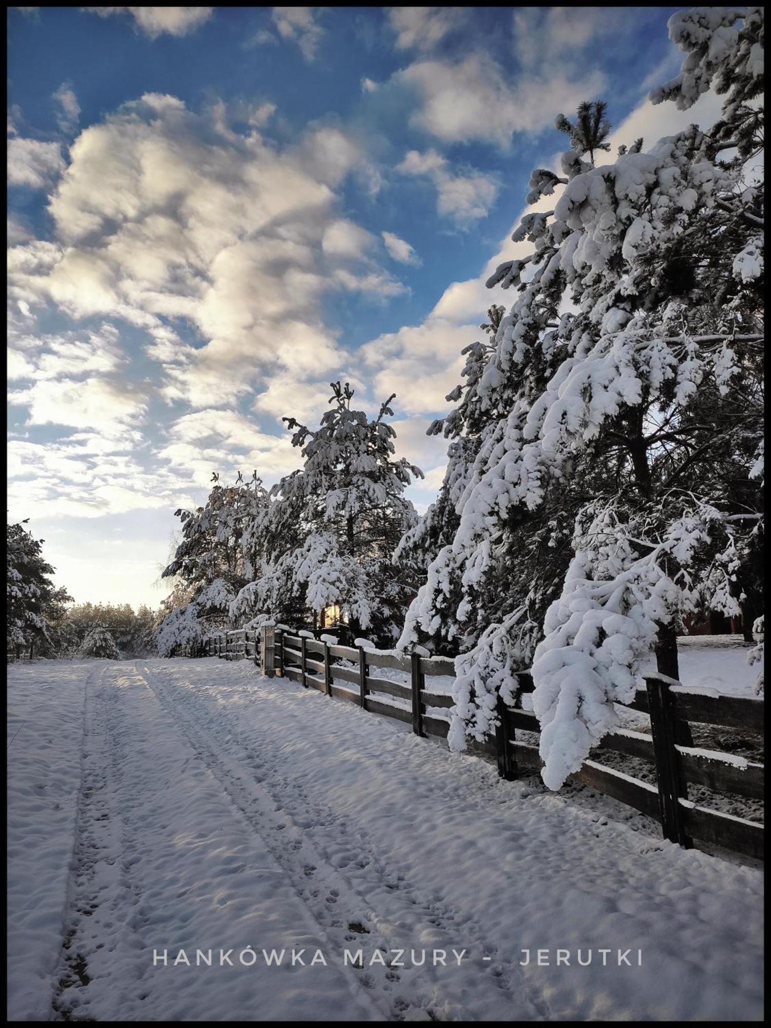 Hankowka Mazury Jerutki Bagian luar foto